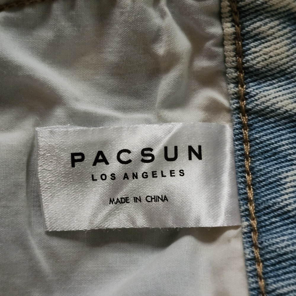 Pacsun Mom Distressed Denim  Shorts Size 25 - Picture 9 of 14